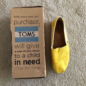 Toms Women's Yellow Canvas Slip-On Espadrille